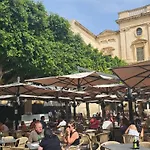 The Silk - V1 * Valletta