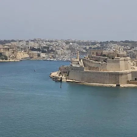 The Silk - V1 Apartment Valletta