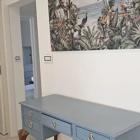 Modern Elegance V1