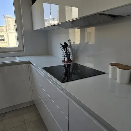 Modern Elegance V1 Valletta