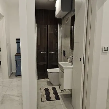 Appartement Modern Elegance V1 *