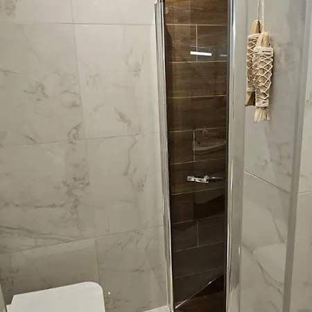 Modern Elegance V1