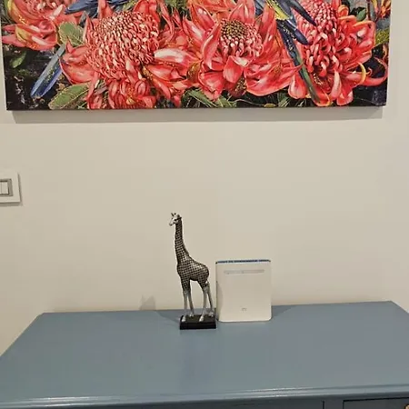 Modern Elegance V1 Apartment *