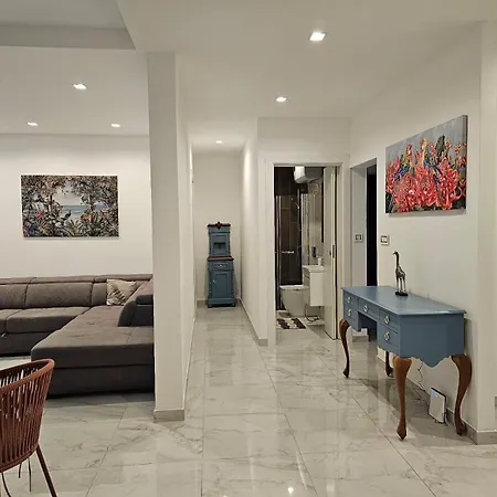 Appartement Modern Elegance V1 *