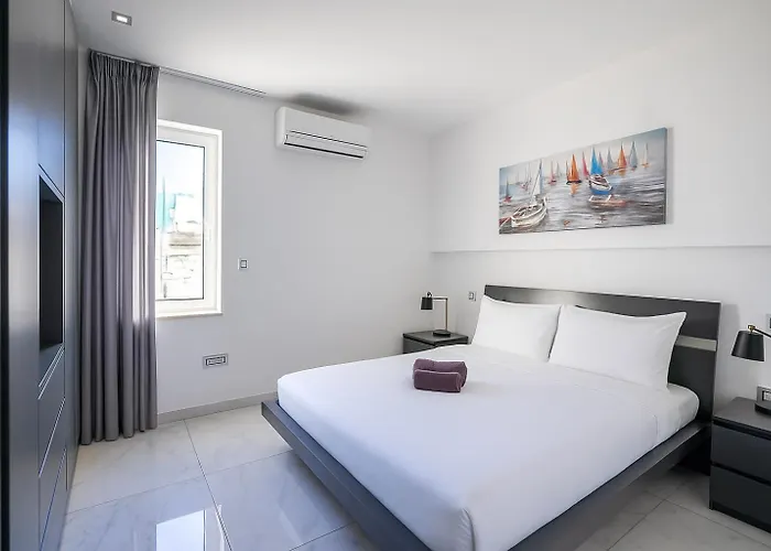 Modern Elegance V1 Valeta